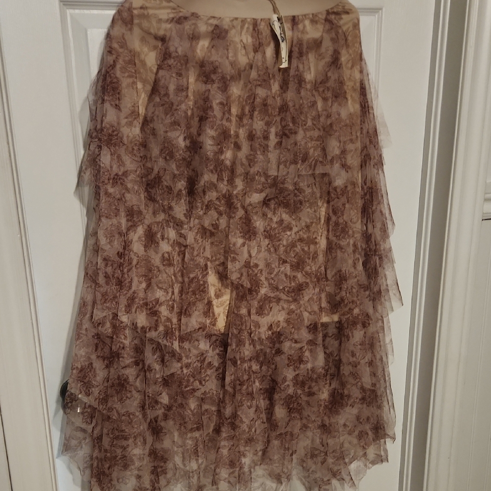 Stitch & Stone Floral Layered Skirt Sz Med